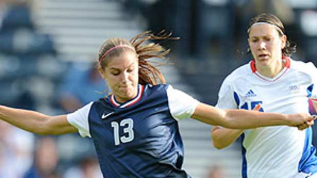 alex-morgan-usa-france.jpg